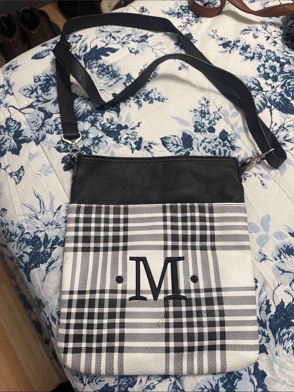 Thirty One Monogram Plaid Crossbody Bag in Black and White